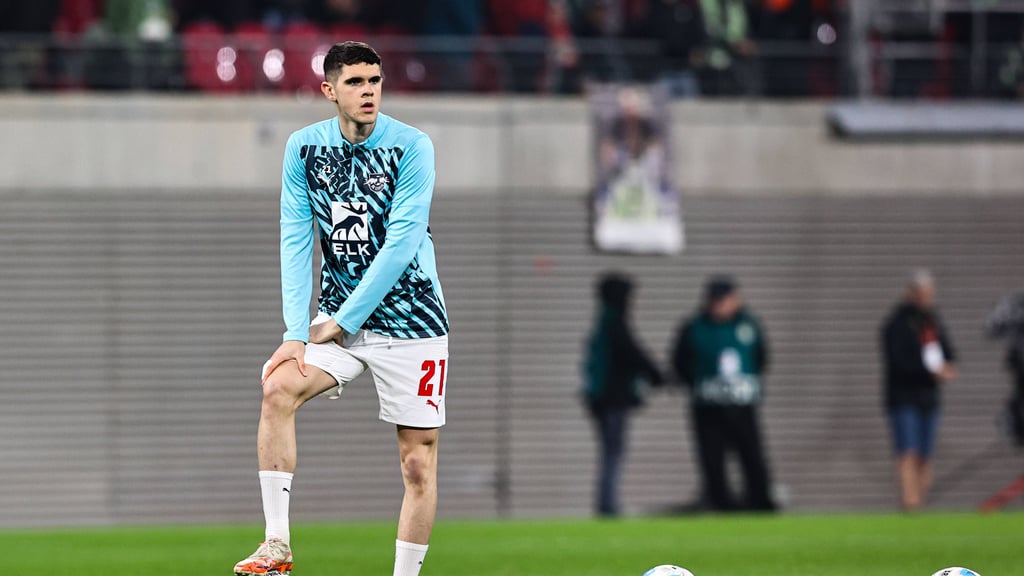 Kosta Nedeljkovic bei einem Spiel von RB Leipzig.