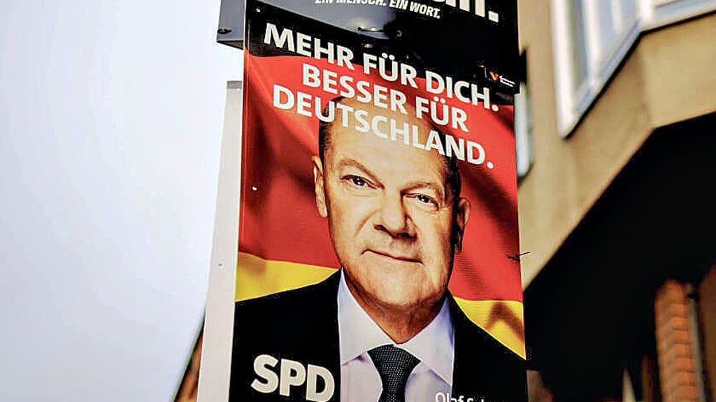 Wer Wahlplakate aufhängt, muss dafür auch Gebühren zahlen.