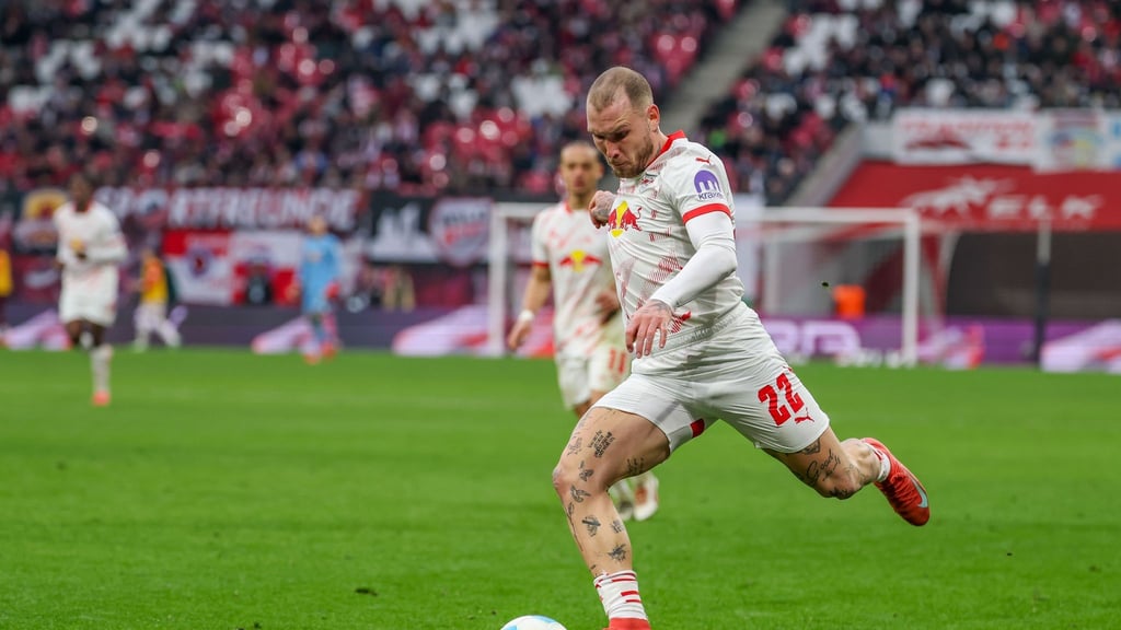 RB-Profi David Raum hofft, dass die Leipziger beim Kurztrainingslager vor dem Freiburg-Spiel noch enger zusammenrücken.