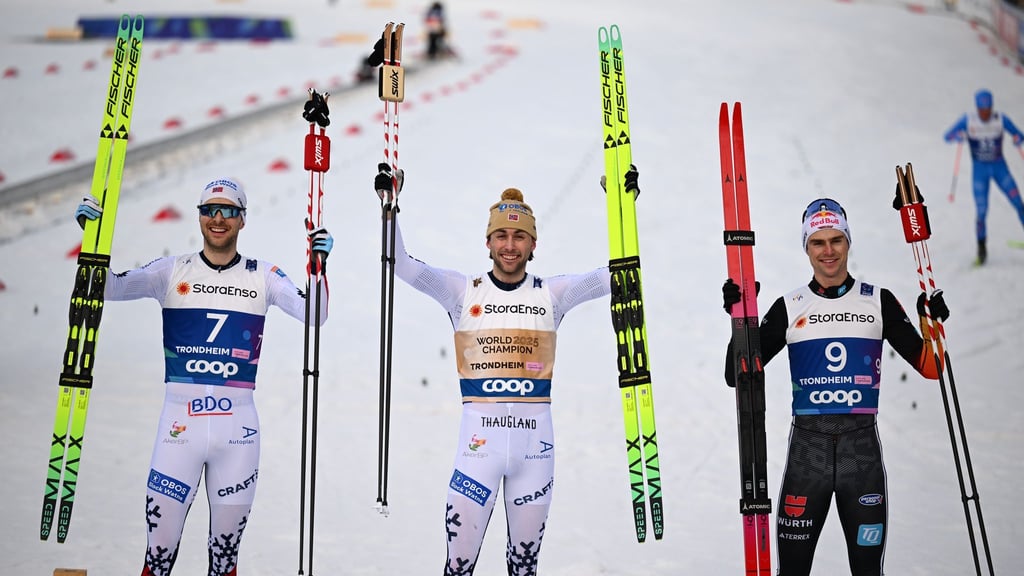 Vinzenz Geiger (r) gewinnt seine vierte Medaille von Trondheim.