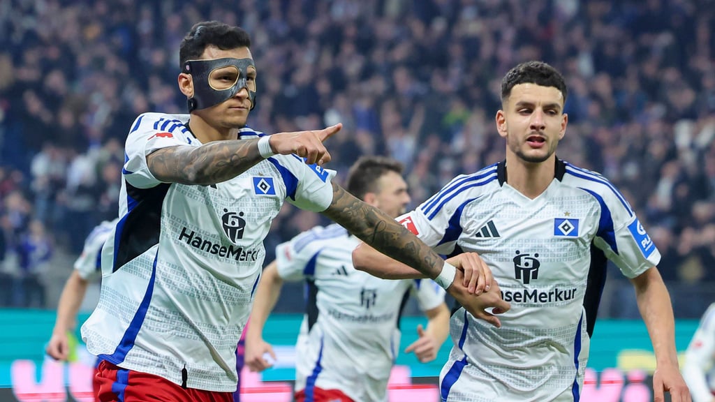 Davie Selke führt die Zweitliga-Torjägerliste mit 17 Toren an, fehlt dem Hamburger SV aber beim 1. FC Magdeburg gesperrt.