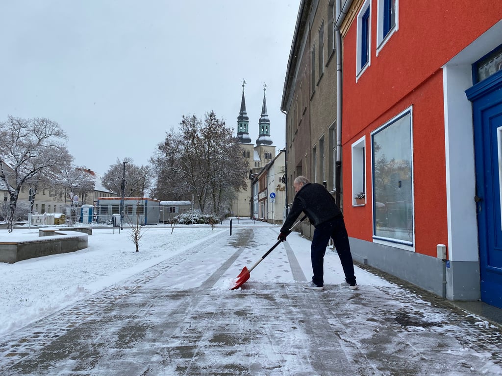 Das Wetter im Februar im Salzlandkreis war durchwachsen. Vor allem für die Kids war aber sicher schön, dass auch mal wieder Schnee lag.