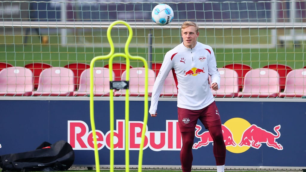 Xaver Schlager trainiert wieder bei RB Leipzig.