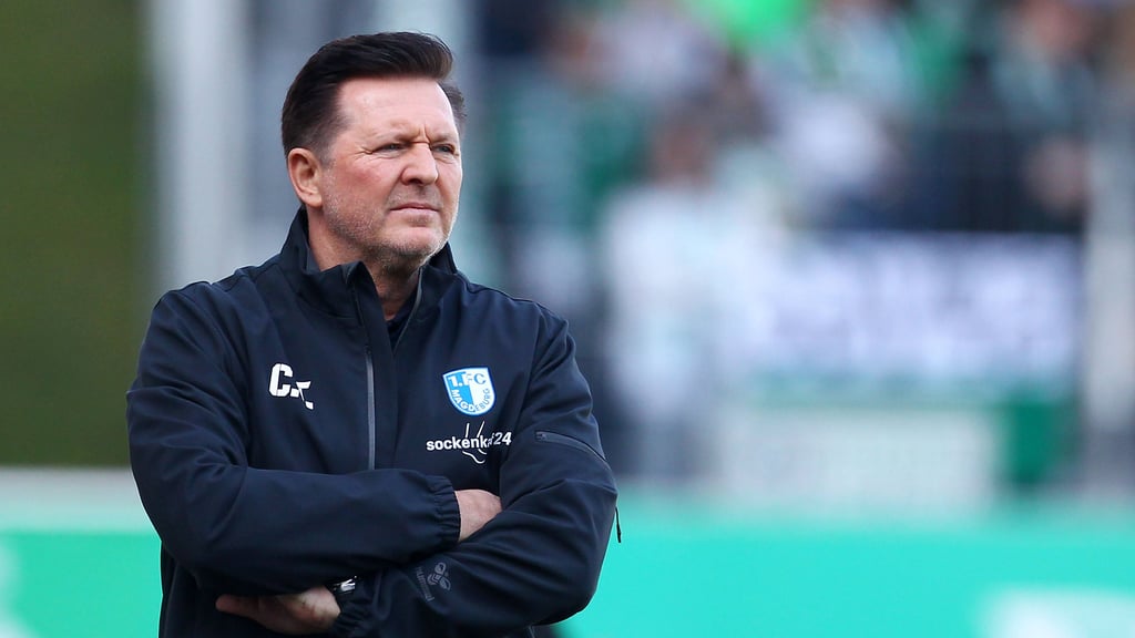 Trainer Christian Titz muss beim 1. FC Magdeburg gegen den Hamburger SV am Freitag auf einige Spieler verzichten.