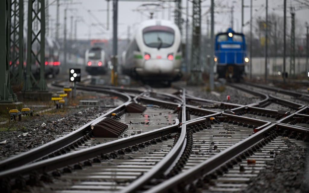Pro Bahn kritisiert geplante ICE-Kürzungen zwischen Leipzig und Dresden (Archivbild).