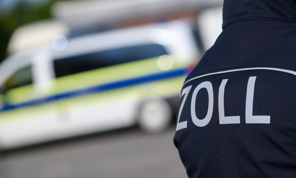 Marmeladengläser, die keinen Brotaufstrich enthielten, sondern Potenzmittel, sind vom Zoll beschlagnahmt worden. (Archivbild)