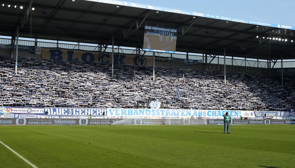 Ausverkaufte Avnet-Arena: Der 1. FC Magdeburg warnt vor Schwarzmarkt-Tickets.