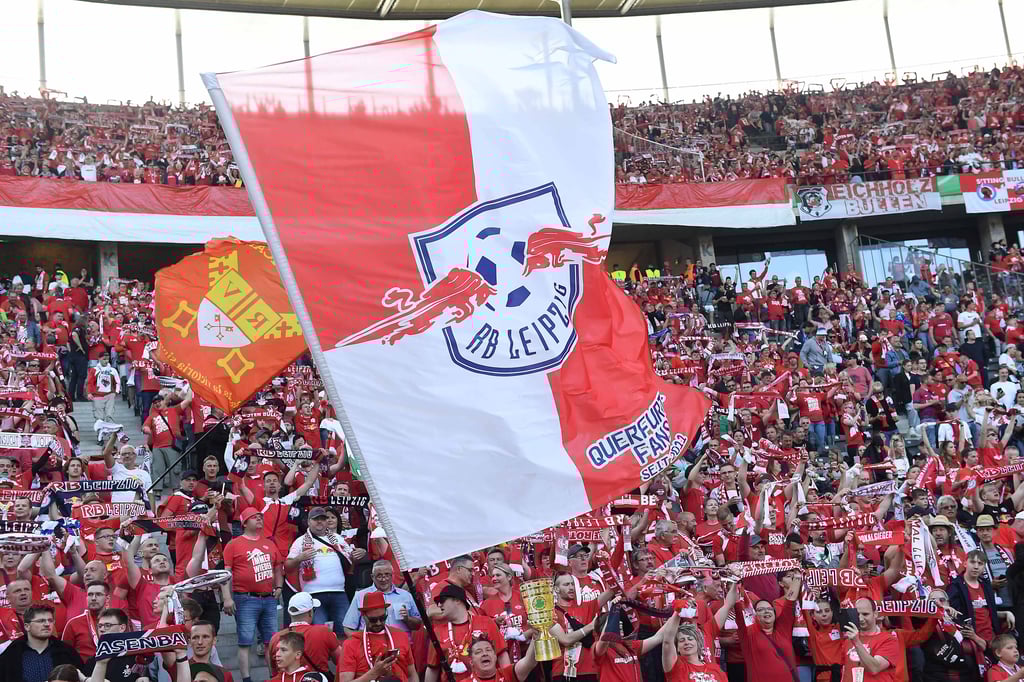 RB Leipzig knüpft ein mögliches Vorkaufsrecht für die Finaltickets an Zuschauer beim Halbfinale.
