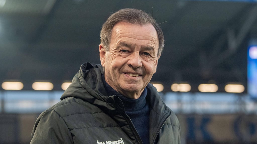 Otmar Schork, sportlicher Geschäftsführer des 1. FC Magdeburg, arbeitet im Hintergrund schon am FCM-Kader der Zukunft.