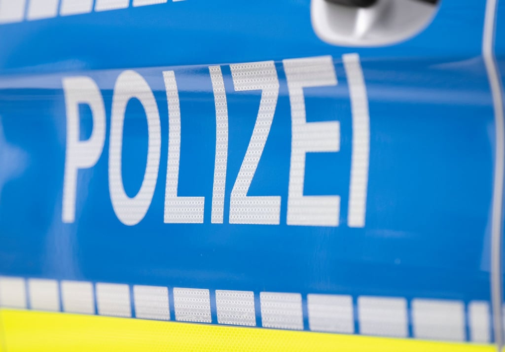 Bundespolizisten haben einen Mann rauchend im Bahnhof Stendal erwischt.