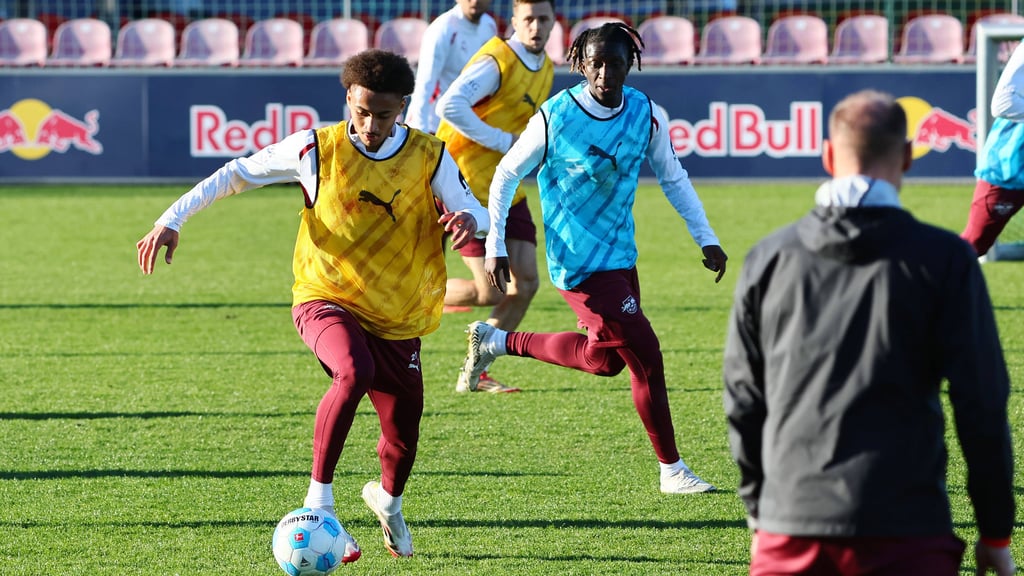 Tidiam Gomis und Amadaou Haidara (von links) fasten bei RB Leipzig während des Ramadan.