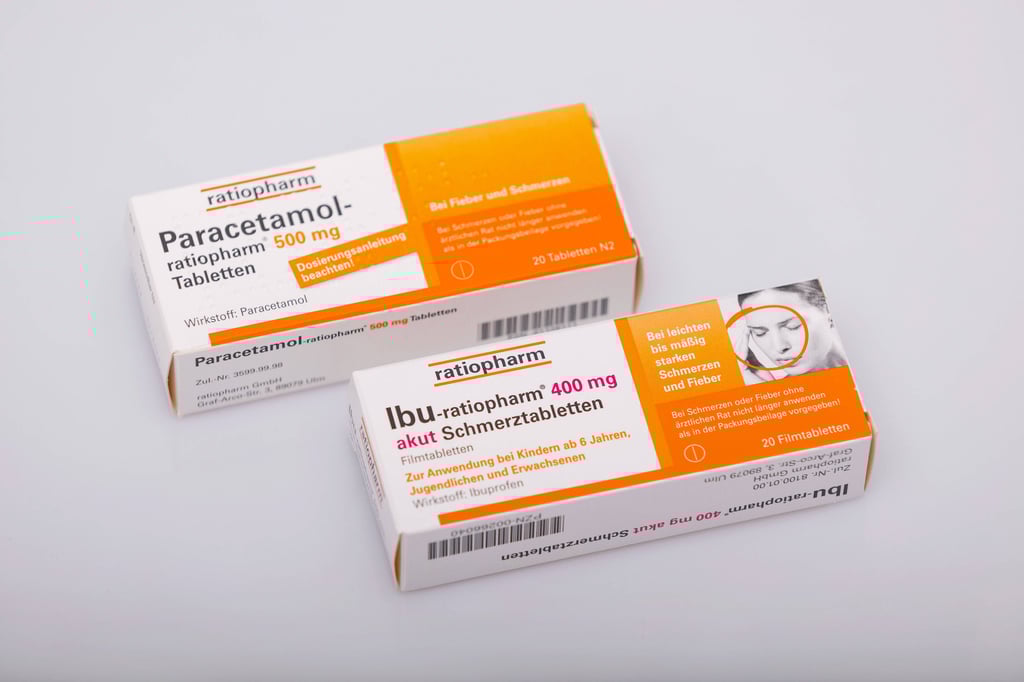 Ibuprofen oder Paracetamol wirken entzündungshemmend und schmerzstillend.