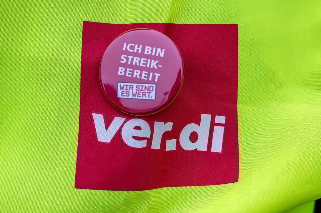 Mitarbeiter des Zeitzer SRH-Klinikums werden am Donnerstag in einen Warnstreik treten.