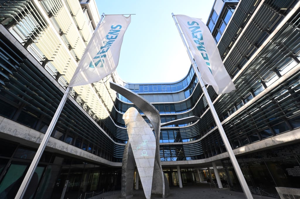 Die Siemens Konzernzentrale in München: Der Konzern will 6.000 Jobs abbauen.