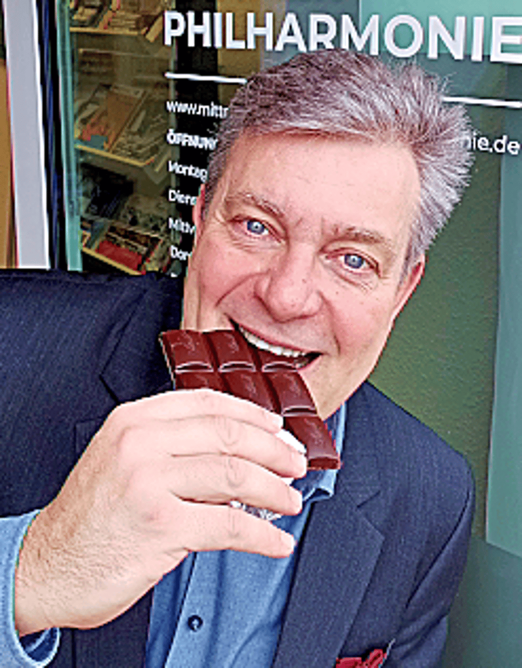 Tenor Alexander Klinger singt in Bad Salzelmen.