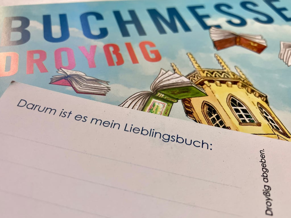 Auf den Postkarten, die im Vorfeld der Buchmesse verteilt wurden, konnte jeder sein Lieblingsbuch notieren.