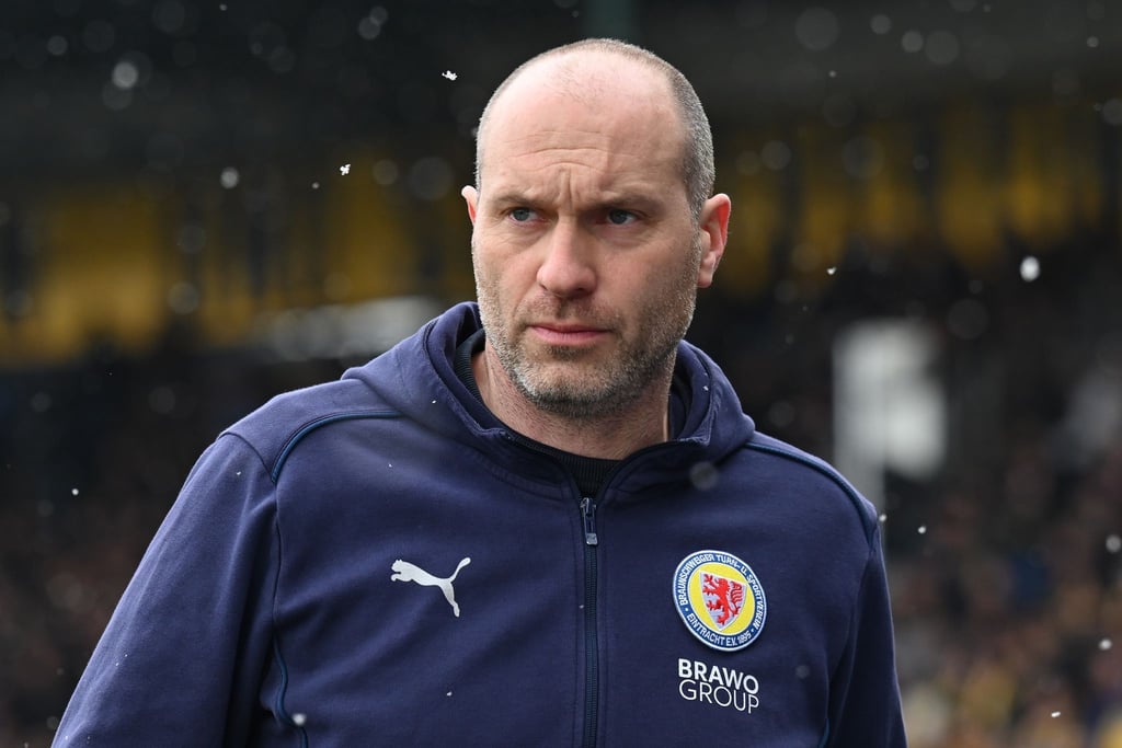 Daniel Scherning bleibt Trainer von Eintracht Braunschweig.