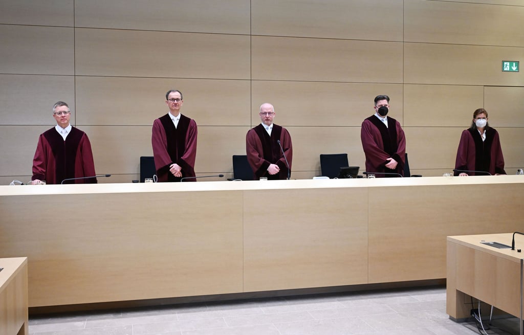 Der dritte Strafsenat beim Bundesgerichtshof verkündet das Urteil zu Lina E.