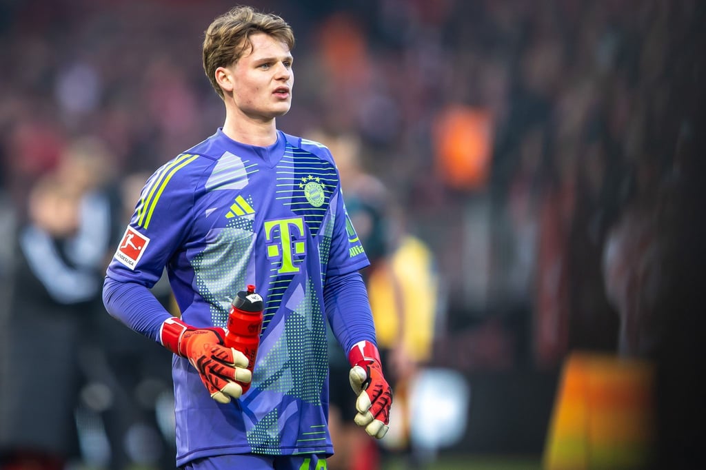 Jonas Urbig hat sich bei der U21 verletzt.