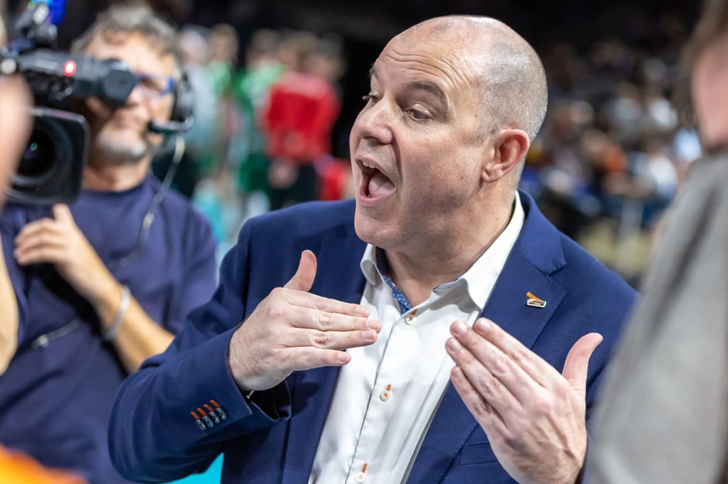 Volleys-Trainer Joel Banks bleibt langristig bei den Berlinern.