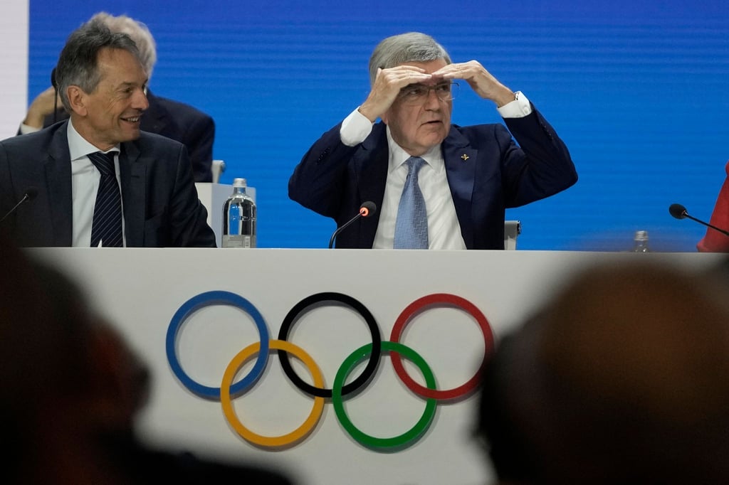 Sucht seinen Nachfolger: IOC-Präsident Thomas Bach (r).