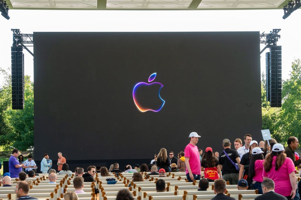 Apple bewarb auch die neuen iPhones mit KI-Funktionen. (Archivbild)