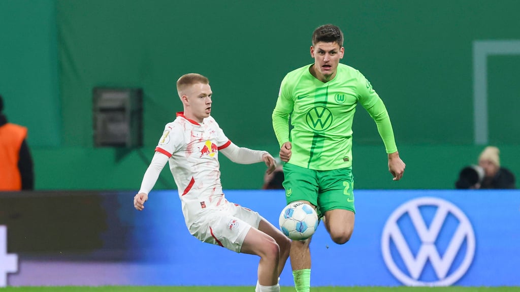 Arthur Vermeeren (l.) muss bei Zweikämpfen noch zulegen.