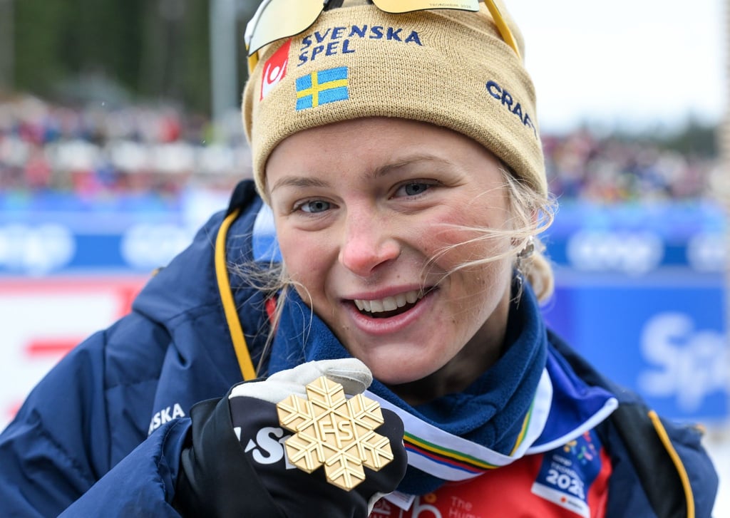 Frida Karlsson hat bei der Ski-WM in Trondheim jüngst zweimal Gold gewonnen. (Archivbild)