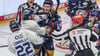 Hitziges Spiel zwischen den Eisbären Berlin und den Straubing Tigers.