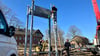 Am Bahnhof Ditfurt entsteht ein spezieller Schwalbenturm. 