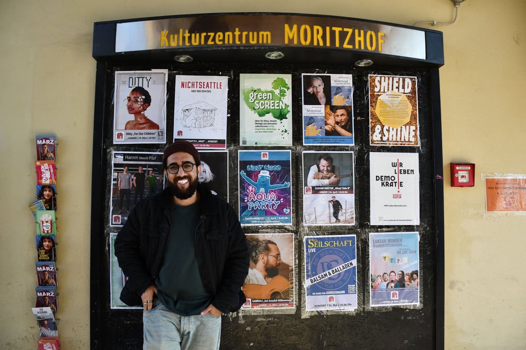 Der iranische Musiker Ali Yazdani tritt erstmals unter dem Künstlernamen Gabriali in Magdeburg auf.