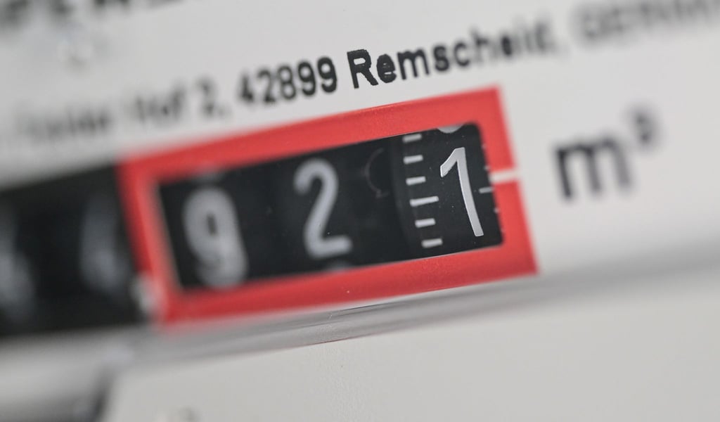 Während der Energiekrise landeten viele Verbraucher plötzlich zu hohen Tarifen als in der Grundversorgung. (Archivbild)