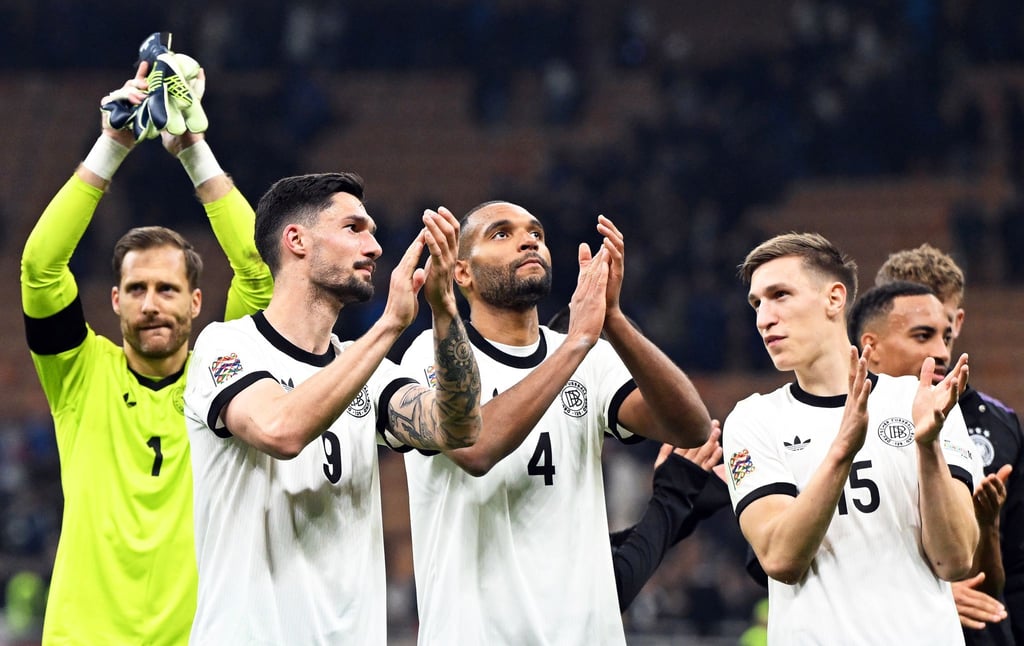 Jonathan Tah und seine Mitspieler beim DFB.