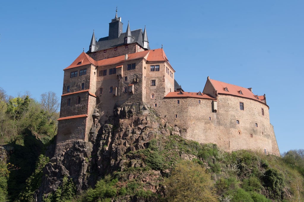 Auch Burg Kriebstein öffnet ab April wieder seine Tore. (Archivbild)