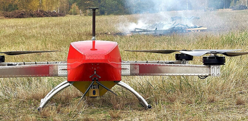 Die Hochschule Magdeburg-Stendal arbeitet an neuer Methode zur Bekämpfung von Bränden. Löschdrohnen könnten schon bald zur Brandbekämpfung eingesetzt werden.