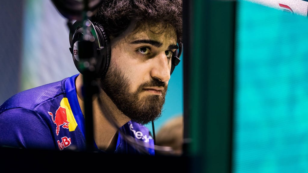 Ex-Weltmeister Umut Gültekin will mit RBLZ Gaming den nächsten Titel gewinnen.