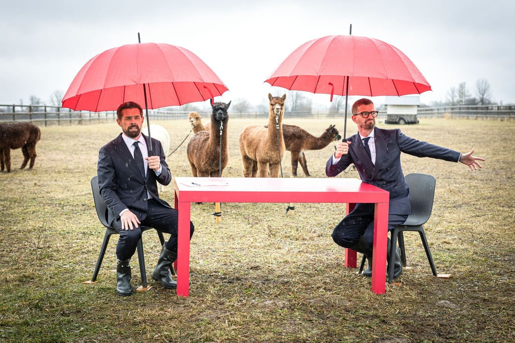 Joko Winterscheidt und Klaas Heufer-Umlauf moderieren ihre neue Show „Ein sehr gutes Quiz (mit hoher Gewinnsumme)“.