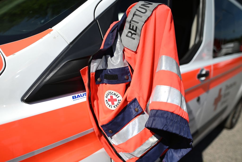 Mitglieder des Deutschen Roten Kreuzes und der Freiwilligen Feuerwehr aus dem Saalekreis sind von Innenministerin Tamara Zieschang (CDU) für ihr Engagement gewürdigt worden. (Archivfbild)