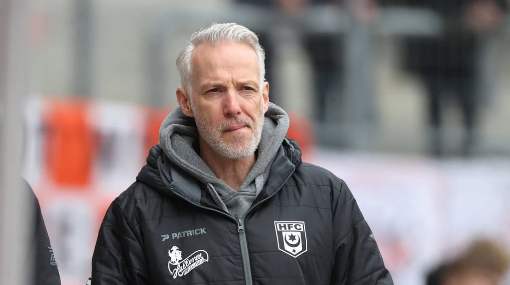 Mark Zimmermann und der HFC mussten in Eilenburg einen ganz großen Rückschlag im Aufstiegsrennen hinnehmen.