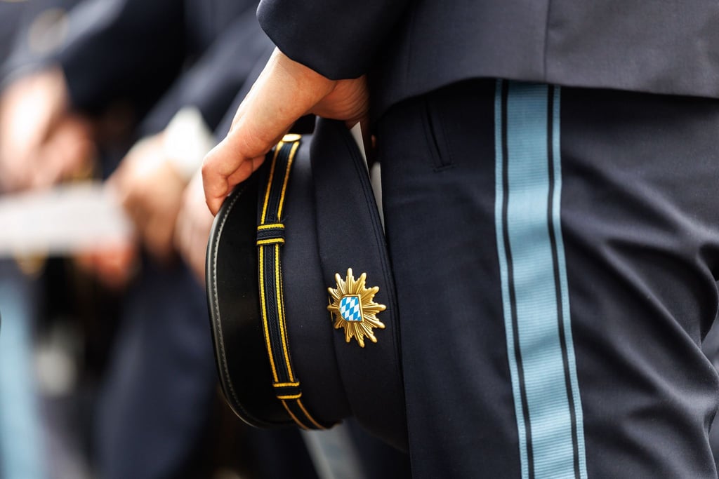 Die Karriere bei der Landespolizei ist nur eine von zahlreichen möglichen Beamtenlaufbahnen.