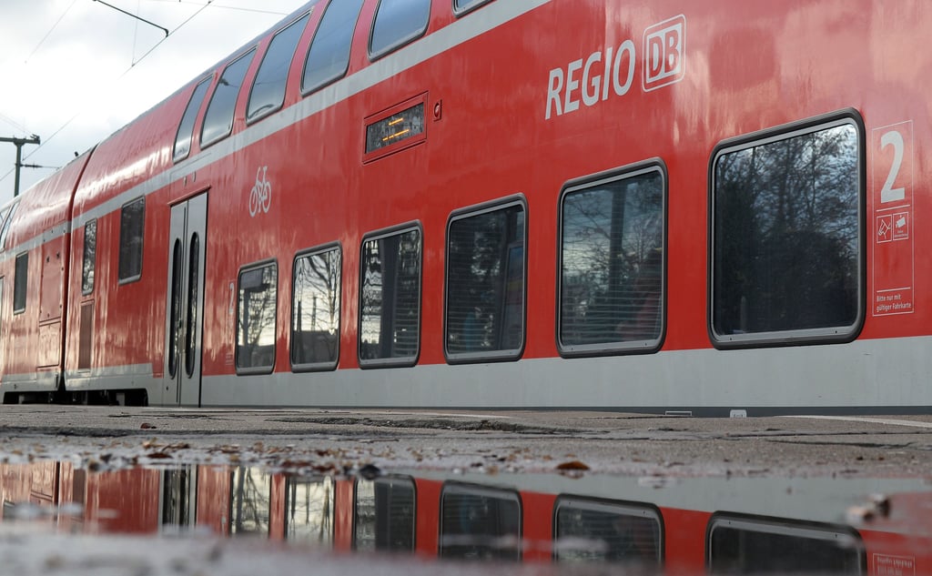 DB Regio erhält den Zuschlag: Die bahn-Tochter fährt bis 2043 die Züge auf dem Elektro-Netz Nord.
