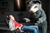 Niklas Hummel und Anton Andreew in Minihorror im Theater Magdeburg. 