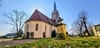 Dank Schwarz ist die Dorfkirche zur Kulturkirche geworden.
