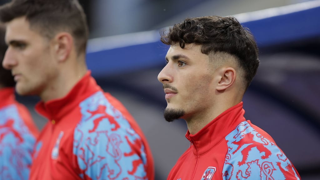 FCM-Spieler Eldin Dzogovic im Trikot der luxemburgischen Nationalmannschaft.