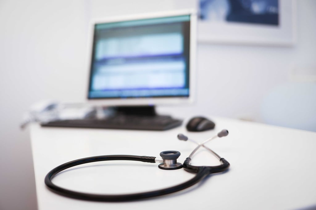 Die Thüringer Landesregierung will langfristig wirksame Strukturen in der Gesundheitsversorgung aufbauen. (Symbolbild)
