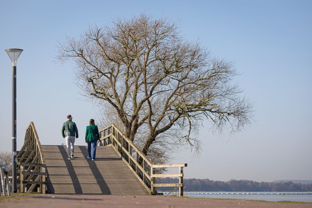 In Niedersachsen soll es heute freundliches Frühlingswetter geben. (Symbolbild)