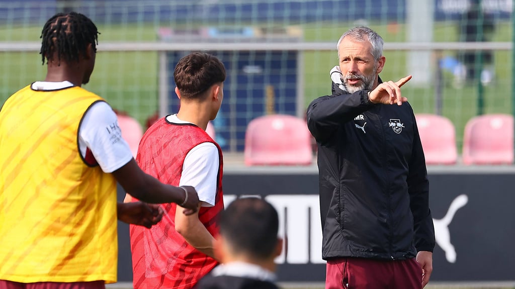 Die Richtung für die letzten acht Ligaspiele der Saison plus Pokal: RB-Trainer Marco Rose.