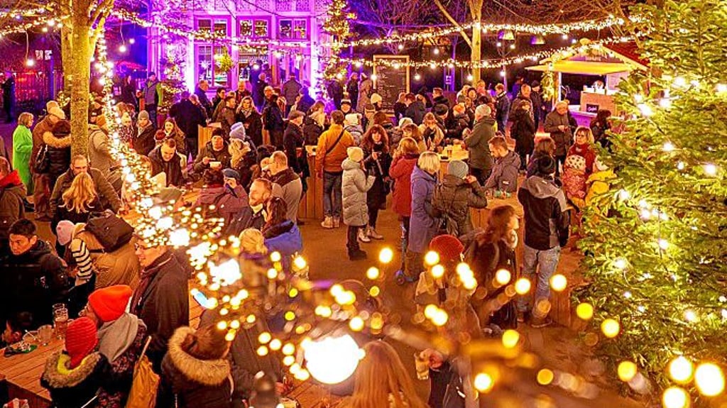 Die Konkurrenz zum großen Weihnachtsmarkt: „De Wiehnachtmärt“ in der Schweizer Milchkuranstalt in Magdeburg.