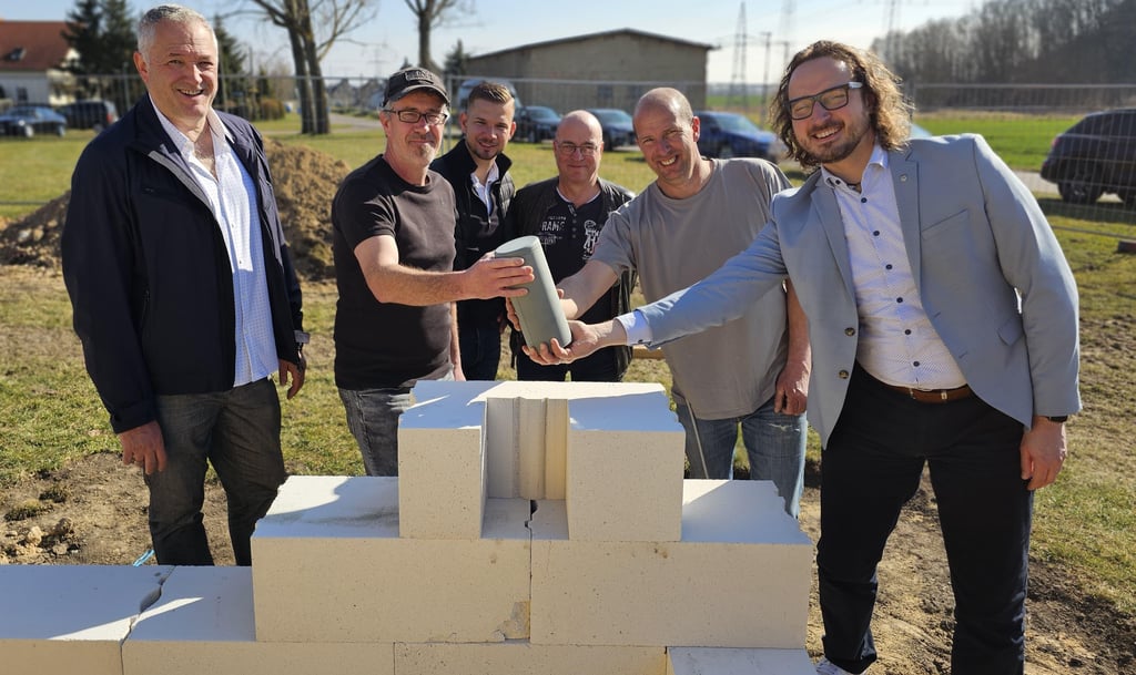 In Blösien wurde der Grundstein fürs neue Domizil gelegt.