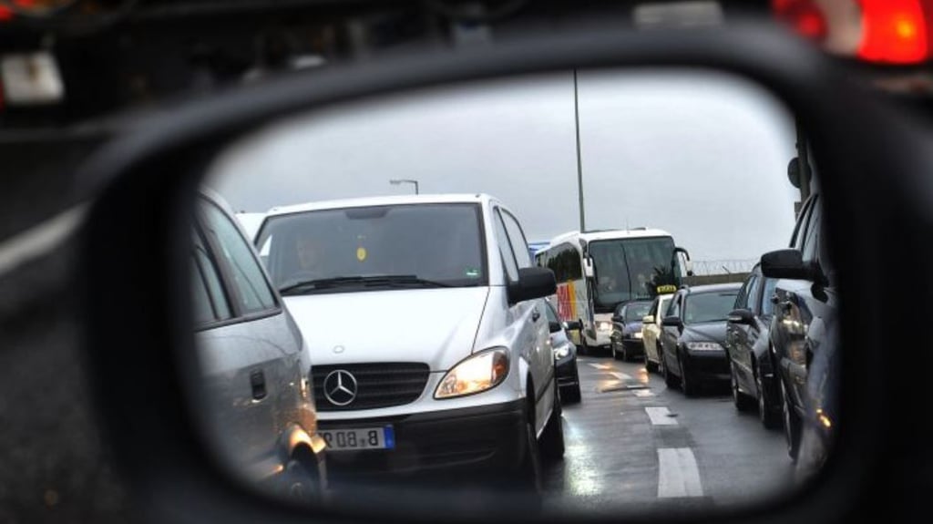 Wegen des FCM-Spiels und einer Parallelveranstaltung in der Getec-Arena rechnet die Polizei mit Verkehrsstörungen in Magdeburg.